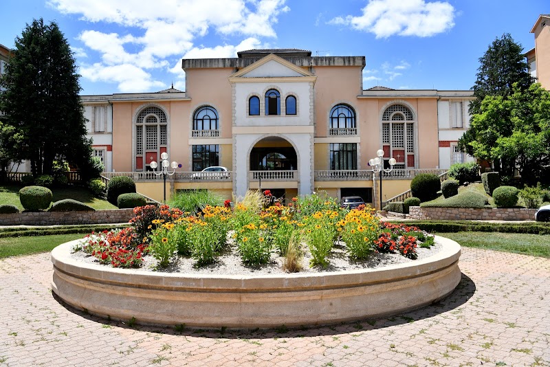 PLACEMENT FAMILIAL THERAPEUTIQUE