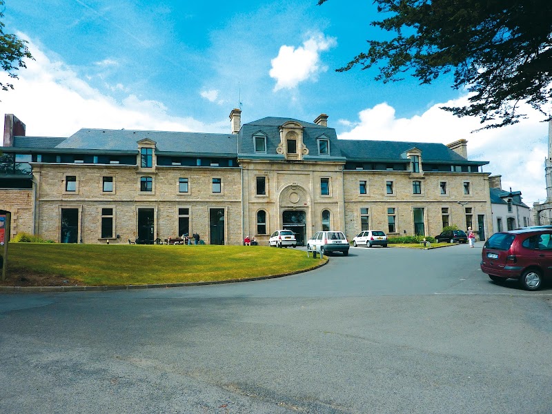 CENTRE HOSPITALIER BON SAUVEUR