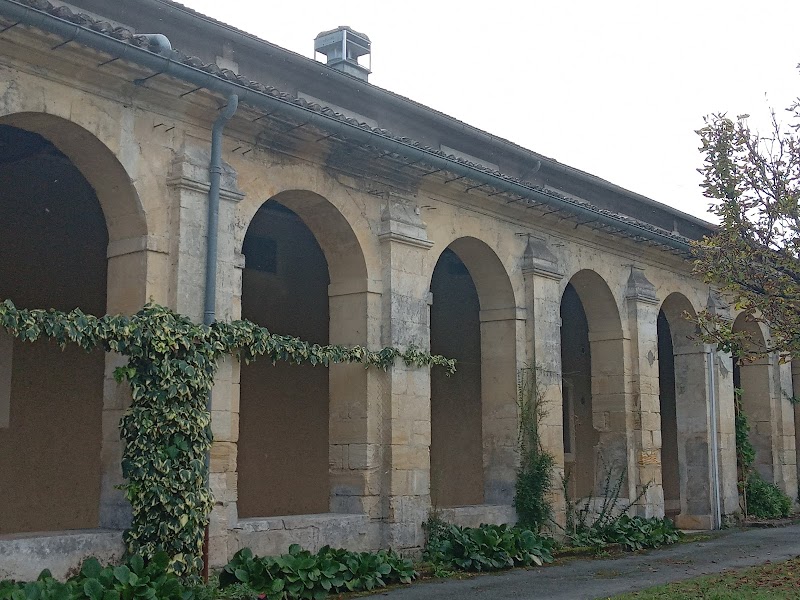 CENTRE HOSPITALIER VAUCLAIRE — vue