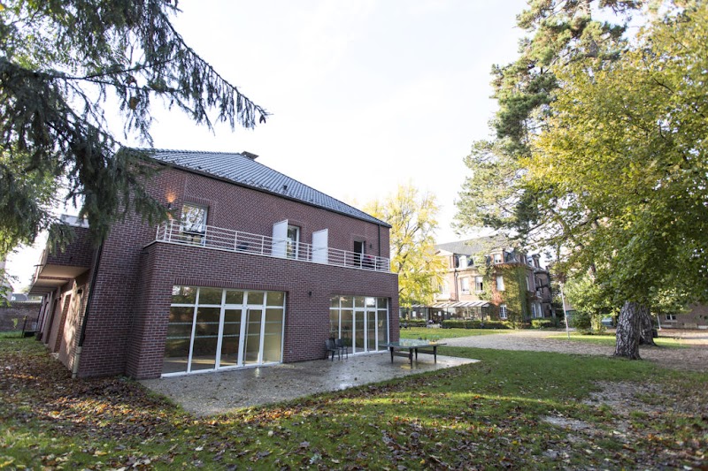 Clinique Les Bruyères — emeis