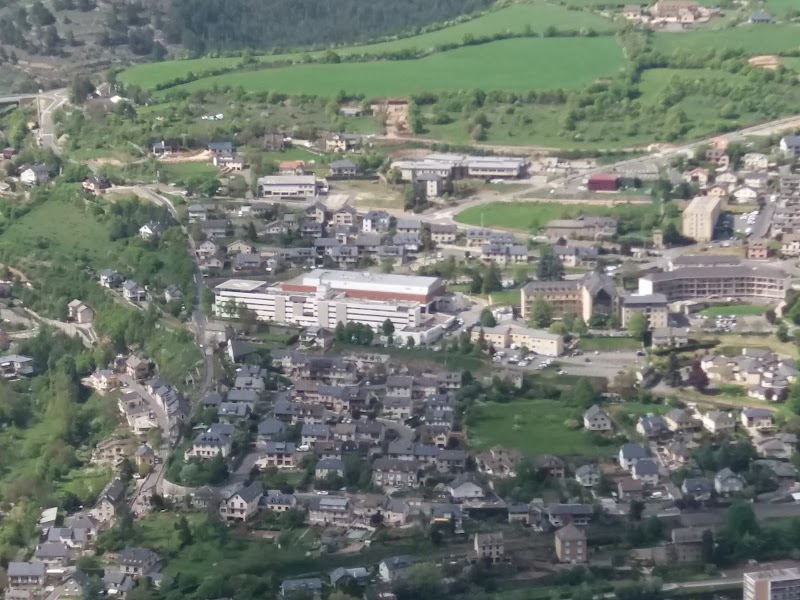 UAP PAUL ELUARD MENDE