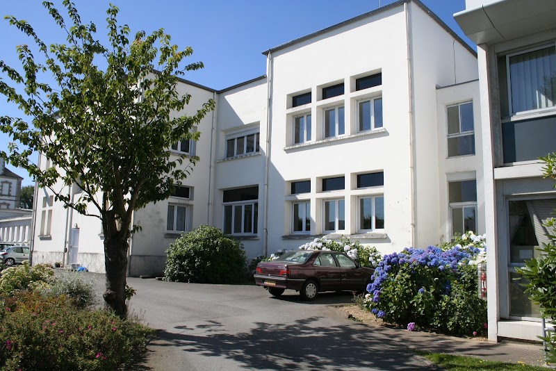 HOP DE JOUR ADULTES BENOIT PIERRE