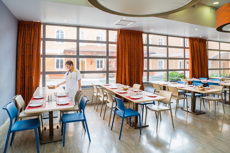 Clinique Les Bruyères — Inicea Beaujolais — vue