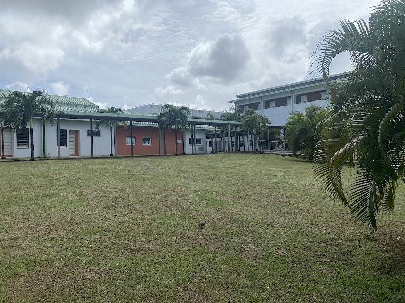 UNITE D'HOSPITALISATION POUR ADULTES