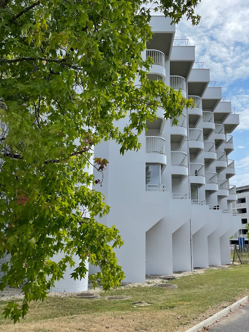 CSMR Les Lauriers — UGECAM