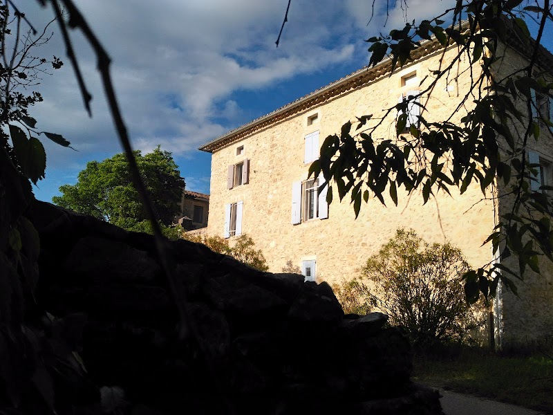 CSMRA VIRAC — Centre de Soins Médicaux et de Réadaptation en Addictologie