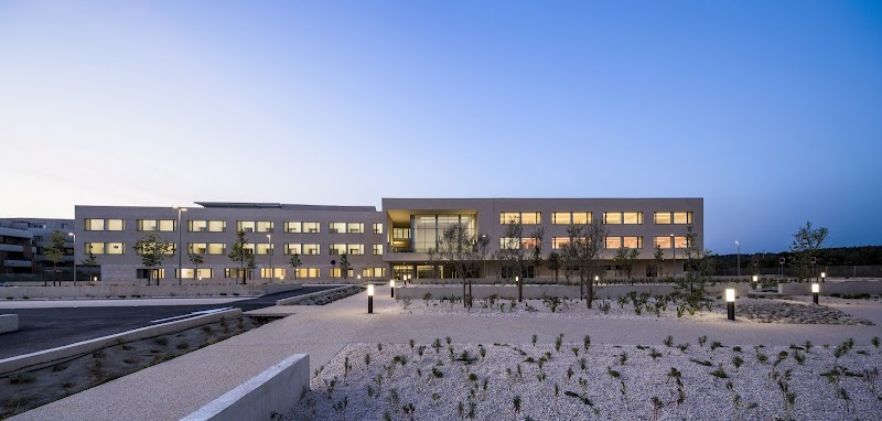 CTRE MED L'EGREGORE CAVEIRAC UGECAM