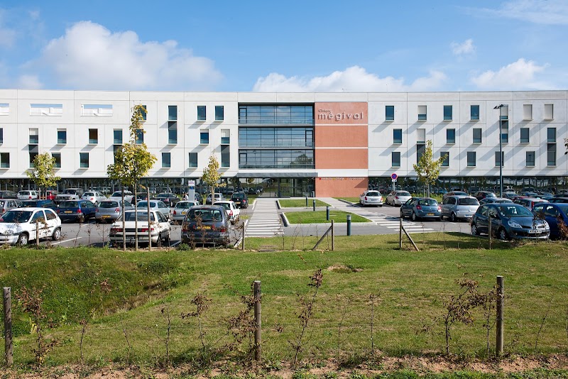 CLINIQUE MEGIVAL