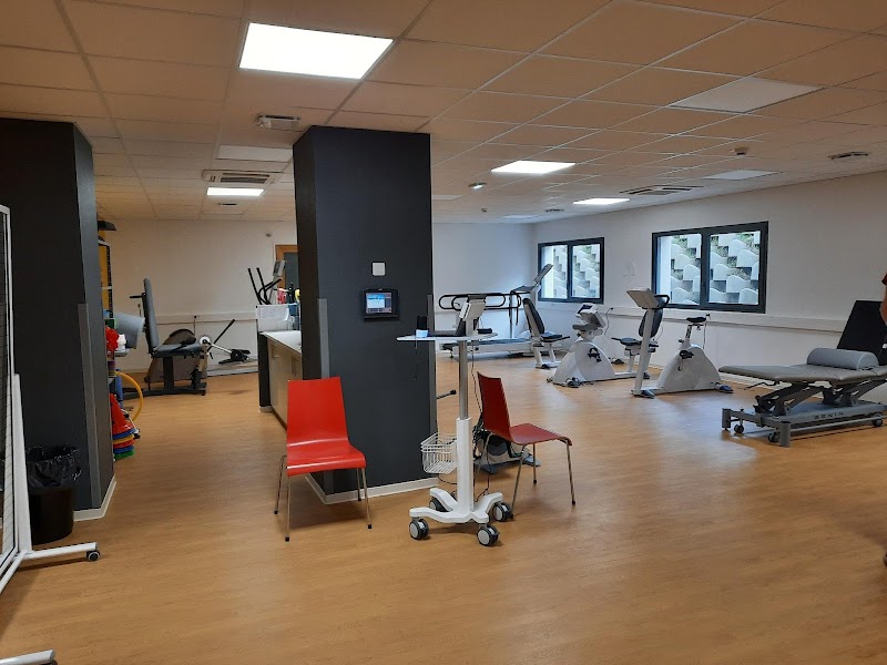 CLINIQUE MEGIVAL